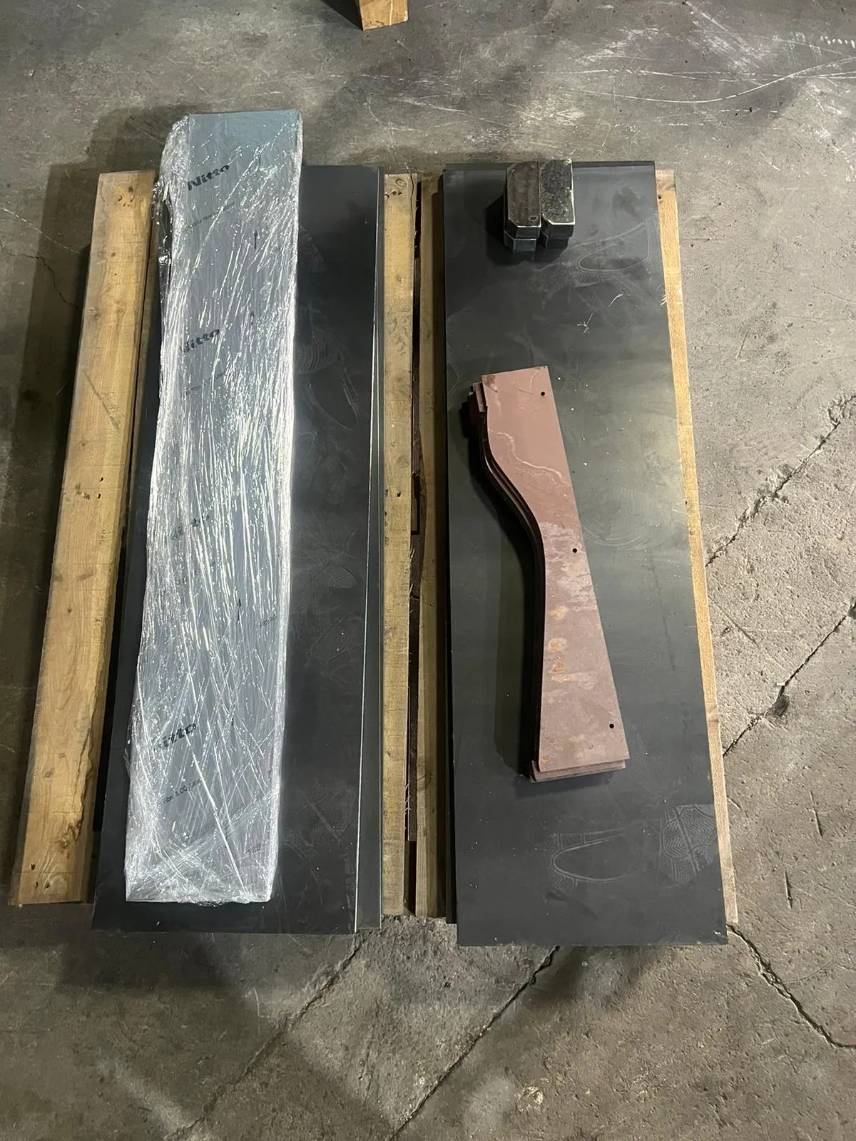 hardox, stainless steel and st37 laser cutting